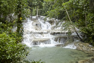 Jamaica_Dunns River Falls-103.jpg